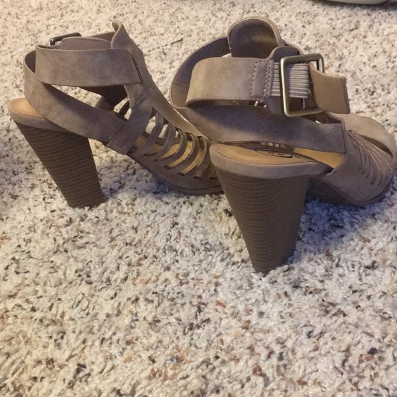 SOLD. - Picture 3 of 3